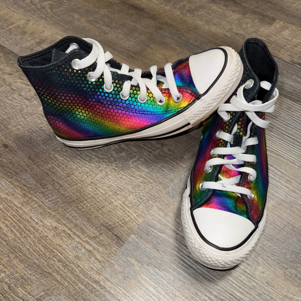 Converse Chuck Taylor All Star High Top Rainbow Metallic Snakeskin Womens 6